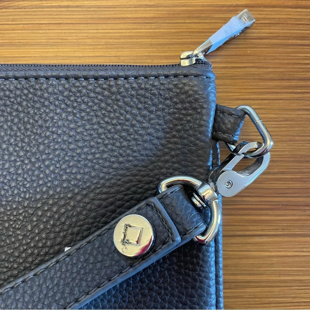 Jewell By Thirty-One Charcoal Grey Pebbled Leather Clutch / Wristlet with Strap - Picture 3 of 5